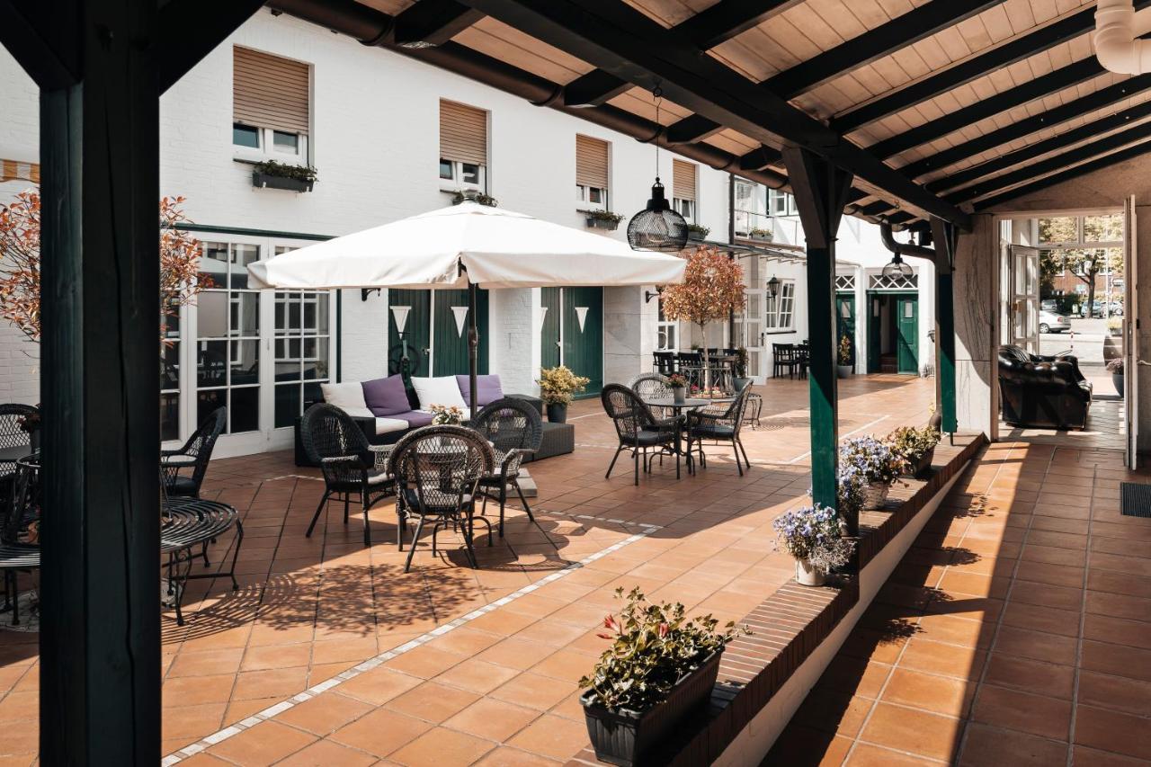 Hotel Freihof Am Roland Ведель Экстерьер фото