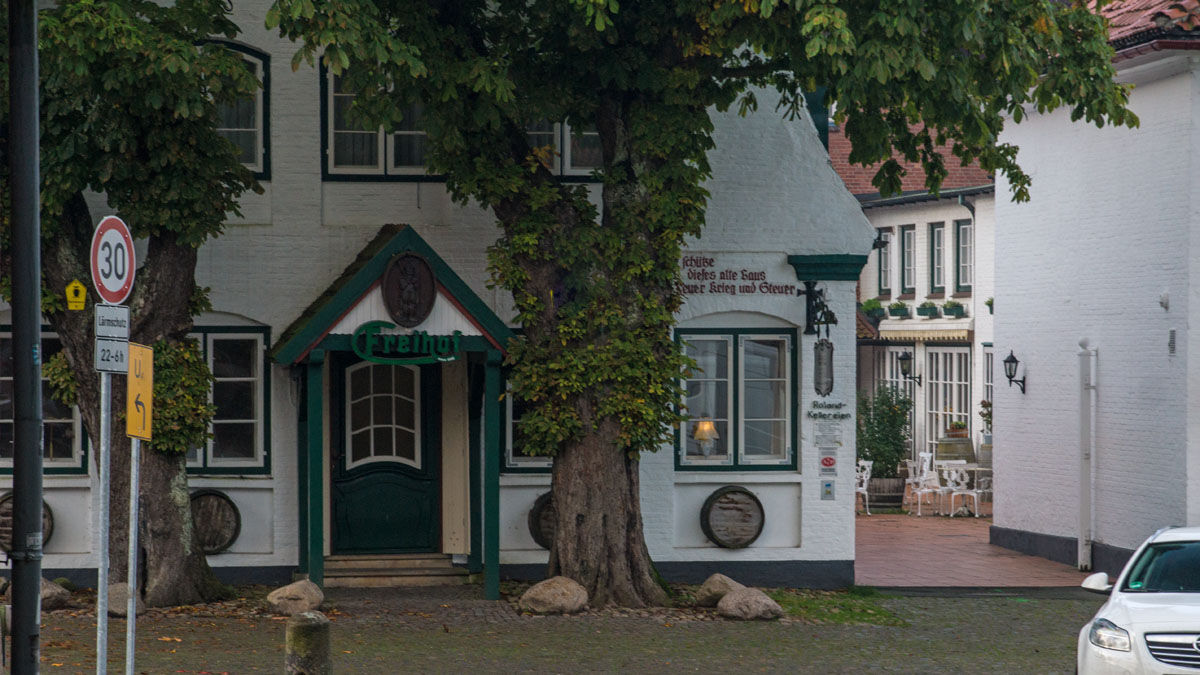 Hotel Freihof Am Roland Ведель Экстерьер фото